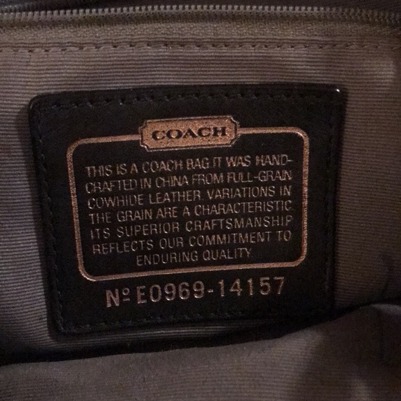 Coach black purse - Picture 7 of 9